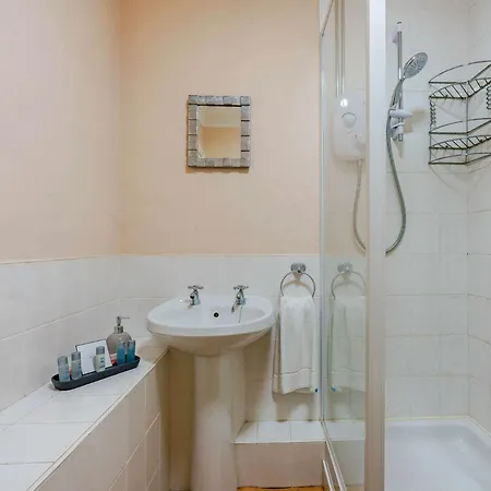 3 Bed In Richmond 90578 * كاتريك بريدج