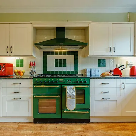 3 Bed In Richmond 90578 * كاتريك بريدج