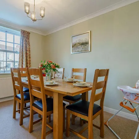 3 Bed In Richmond Oc-90578 Vakantiehuis Catterick Bridge
